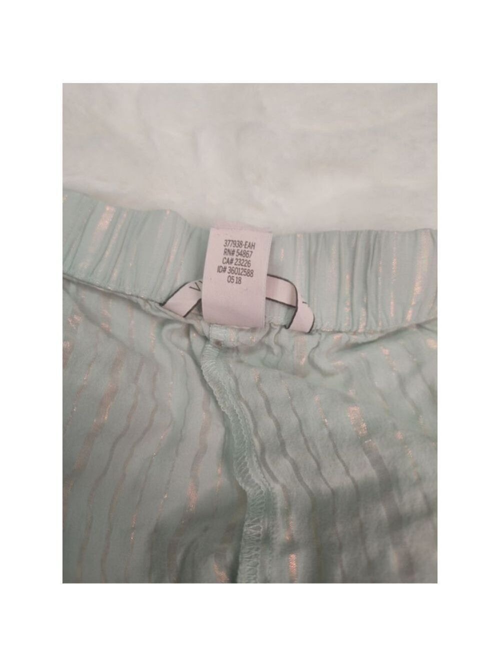 Women's Victoria's Secret Shorts Size M Light Green - Picture 5 of 8